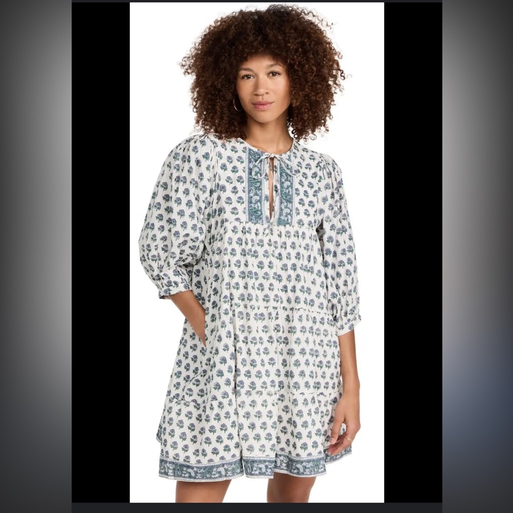 Elegant Blue Floral Mini Dress